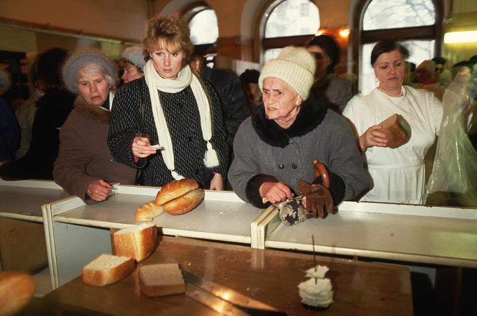 Фото магазинов, запрещённые в СССР. Так оно было? Или - нет?