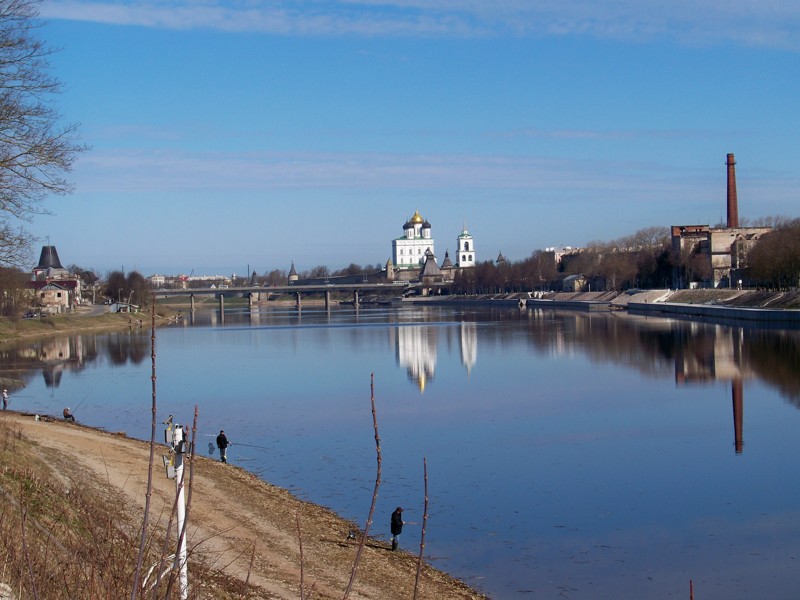 Набережная реки Великой Города России, Псковская область, красивые города, пейзажи, псков, путешествия, россия