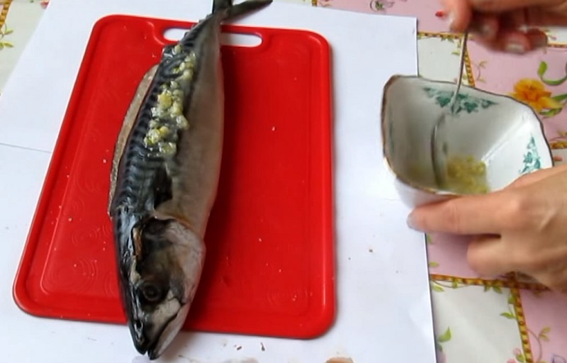 Фаршированная скумбрия! И на праздничный стол, и в обычную жизнь, нежная и сочная. Фаршированная скумбрия! И на праздничный стол, и в обычную жизнь, нежная и сочная.