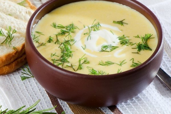 Куриный крем-суп с желтком