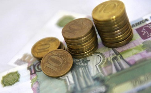 Власть борется с бедностью: Россияне «жируют» на 23500 рублей, а учителя на 15000 Власть борется с бедностью: Россияне «жируют» на 23500 рублей, а учителя на 15000