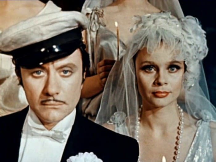 Андрей Миронов и Любовь Полищук в фильме *12 стульев*, 1977 | Фото: kino-teatr.ru Неизвестная Любовь Полищук: непростые отношения с сыном, неудачи в кино, страх забвения