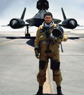 SR-71 «Черный дрозд»: самый скоростной самолет в мире SR-71 «Черный дрозд»: самый скоростной самолет в мире