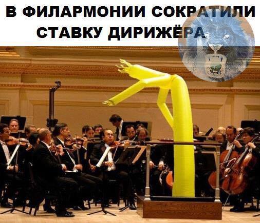 Сколковские ученые разработали робота-гаишника, чтобы ставить его у дороги... Сколковские ученые разработали робота-гаишника, чтобы ставить его у дороги...
