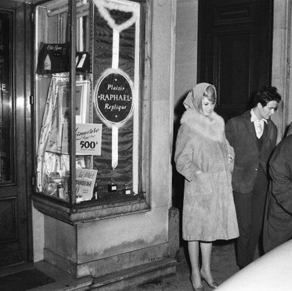 Редкая фотография беременной Брижит, 1959 г.