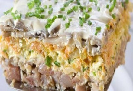 Вкусные салаты на праздничный стол Вкусные салаты на праздничный стол