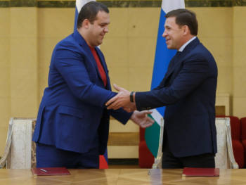 Евгений Куйвашев и Умар Кремлев договорились о строительстве и оснащении центров бокса в пяти городах Свердловской области