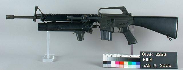 Подствольный гранатомёт XM148. Первый в своём роде Подствольный гранатомёт XM148. Первый в своём роде