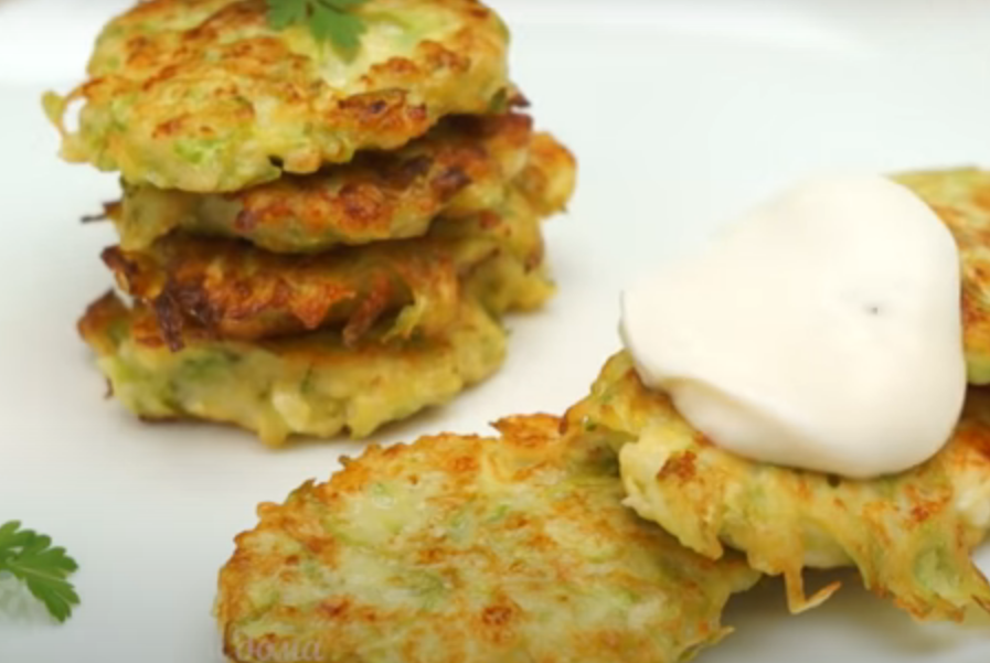 Вкусные оладьи из кабачков с творогом