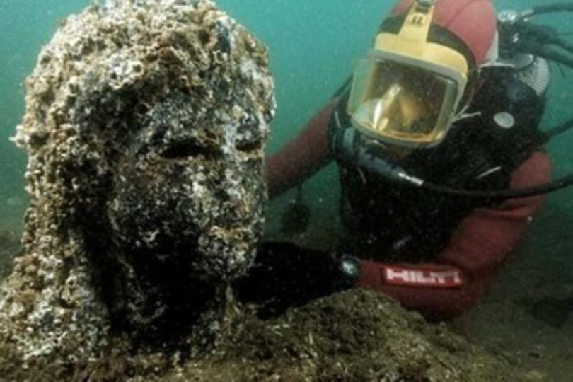 То, что ученые нашли на дне океана, разрушит все древние мифы! Это открытие шокировало всех…