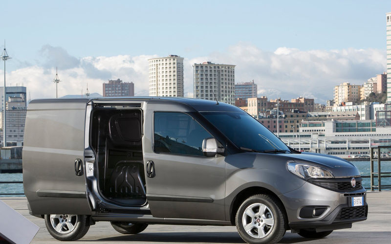Fiat привез в Россию конкурента Renault Dokker Fiat привез в Россию конкурента Renault Dokker