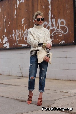 Свежие образы со свитерами oversize Свежие образы со свитерами oversize