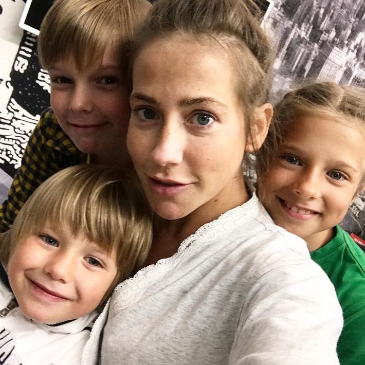 Жена Аршавина показала, как обустроила новый дом Жена Аршавина показала, как обустроила новый дом