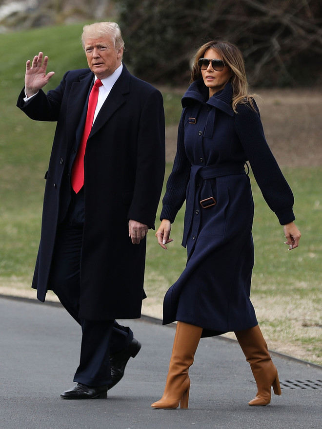 13 осенних образов Мелании Трамп, которые подходят всем (фото 20.2) 13 осенних образов Мелании Трамп, которые подходят всем (фото 30)