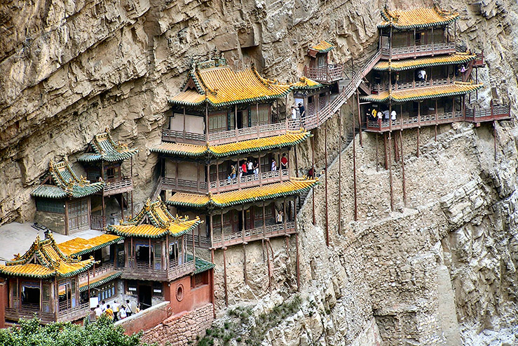 Монастарь в горе Хэншань в провинции Шаньси