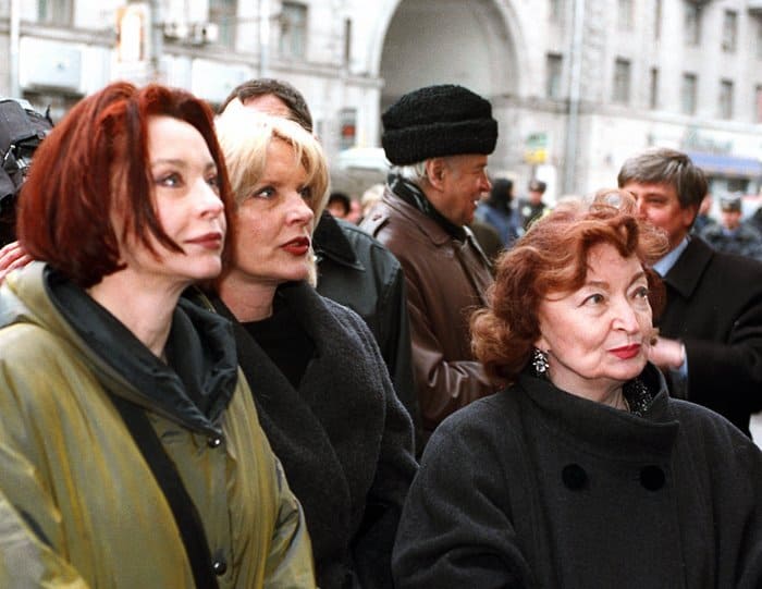 ����� ���������� �� ������ � � �����