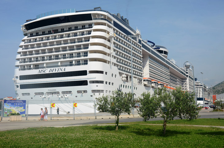 MSC Divina