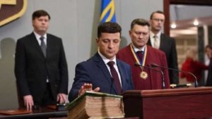 Зеленский может провести инаугурацию 19 мая даже без поддержки парламента Украины