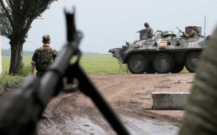 В Донецке снова гремят взрывы