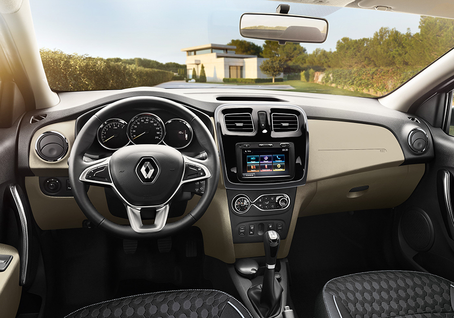 Renault обновила российские Logan и Sandero Renault обновила российские Logan и Sandero