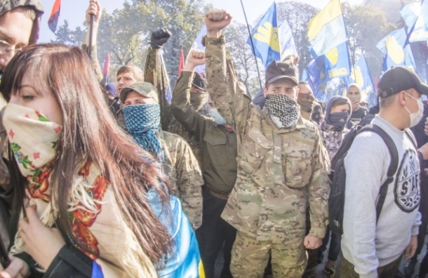 Петербуржцев обвинили в организации штурма Верховной Рады Петербуржцев обвинили в организации штурма Верховной Рады