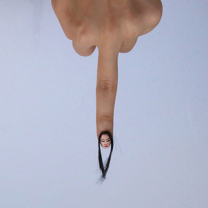 hair-selfie-nails-art-tiny-faces-designdain-5