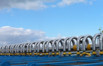 Украина останется без газа и без денег, газом и деньгами будут владет ЕС и Америка.