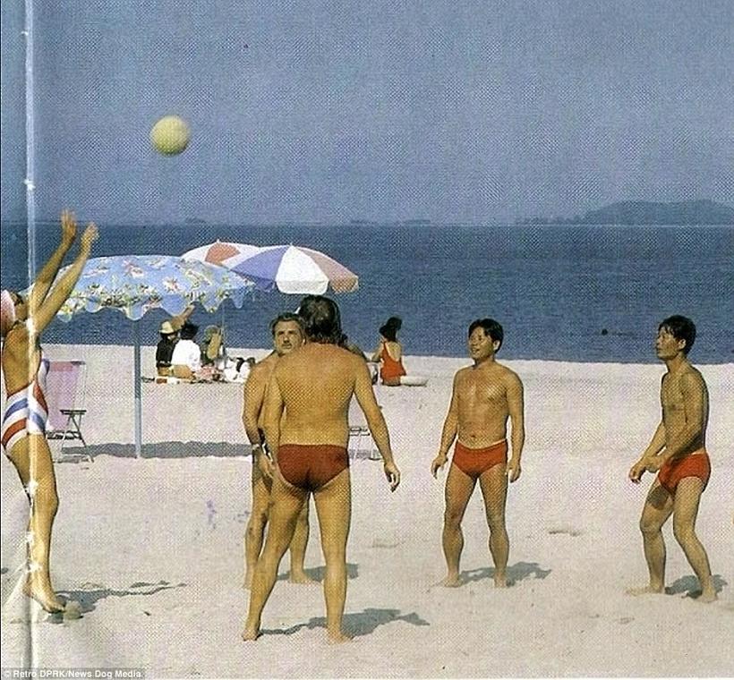 Блог - Для туристов здесь рай: как выглядела Северная Корея тридцать лет назад ля туристов здесь рай: как выглядела Северная Корея тридцать лет назад