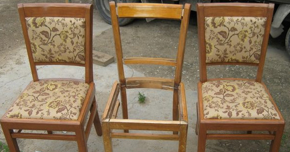 А я хотела пустить старые стулья на дрова… Глянь, какая чудная идея!