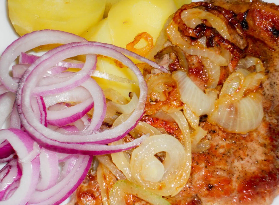 Жареная свинина в пиве