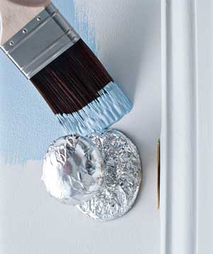 Фольги покрытой дверную ручку защищены от краски