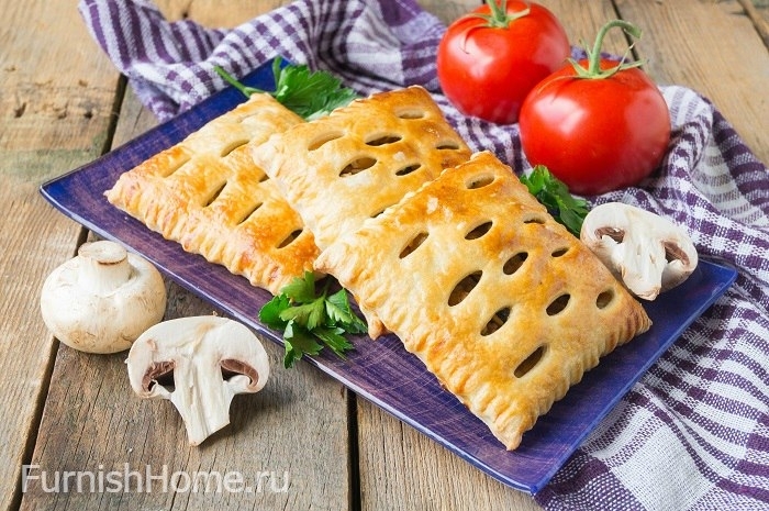 Слойки с курицей и грибами Слойки с курицей и грибами