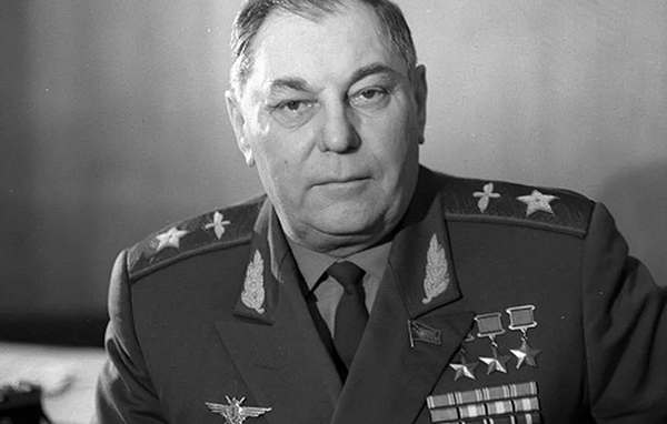 Александр Иванович Покрышкин