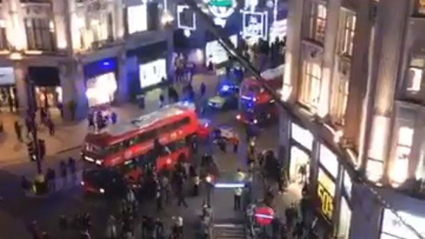 Полиция Лондона связывает инцидент с терроризмом