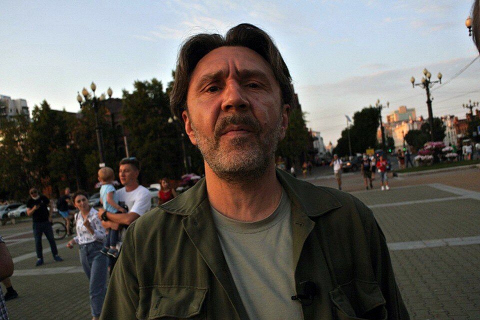 Я так понимаю, сейчас в Хабаровск будут летать все, кому не лень. А не лень, судя по всему, многим!
