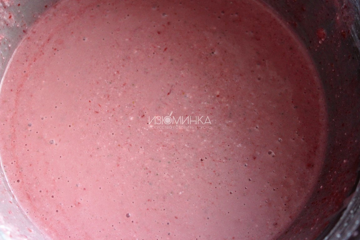 муссовый торт с клубникой муссовый торт с клубникой