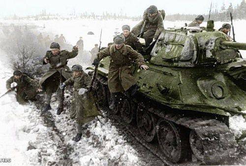 Цветные фотографии ВОВ в которых отображен великий подвиг Советского народа