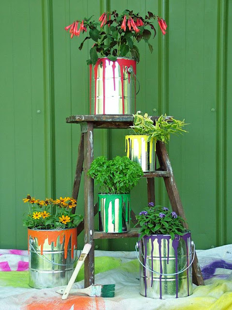 Original-Nancy-Ondra_unique-container-gardens-paint-cans-3x4_lg (480x640, 106Kb)