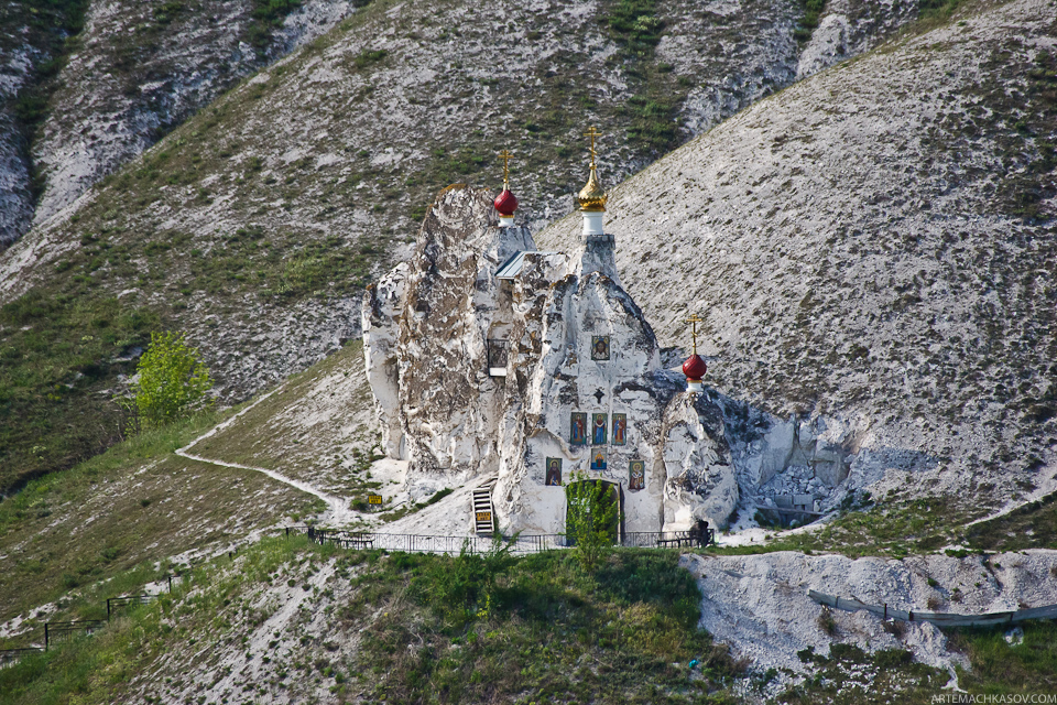 Пещерные храмы д.Костомарово