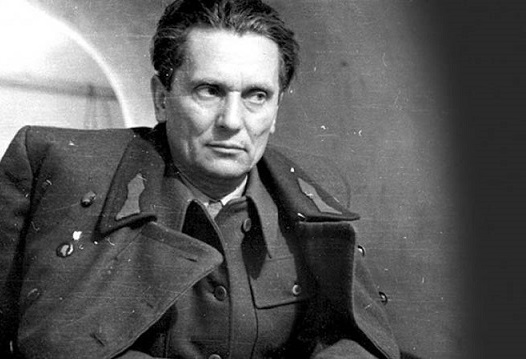 Какие коммунистические «вожди» воевали против русских