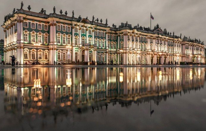Кто построил Петербург? Кто построил Петербург?