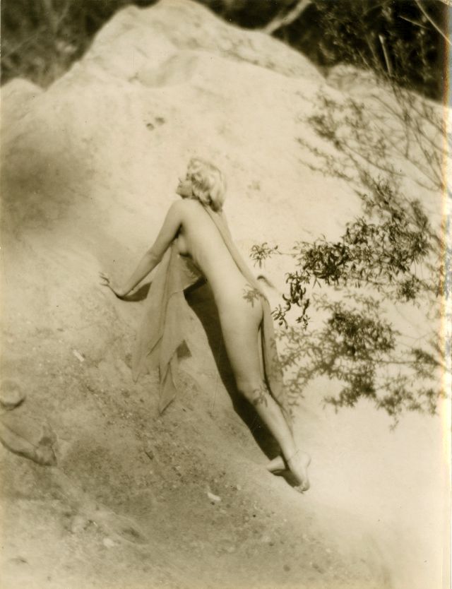 Jean Harlow Taken by Edwin Bower Hesser, 1929 (26).jpg
