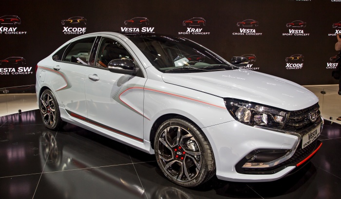 Концептуальная Lada Vesta Sport на Московском автошоу. | Фото: lada-vesta2.ru. Концептуальная Lada Vesta Sport на Московском автошоу. | Фото: lada-vesta2.ru.
