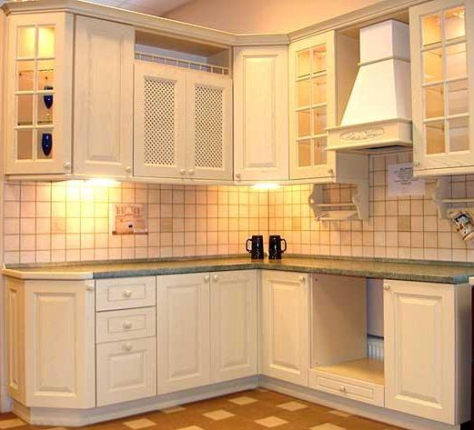 http://nadokuhnu.ru/wp-content/uploads/2015/11/kitchen-corner-classic.jpg