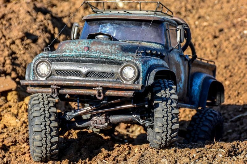 Сногсшибательная модель пикапа Ford F-100 Сногсшибательная модель пикапа Ford F-100 ford, rc модель, авто, автомобили, игрушка, моделизм, своими руками