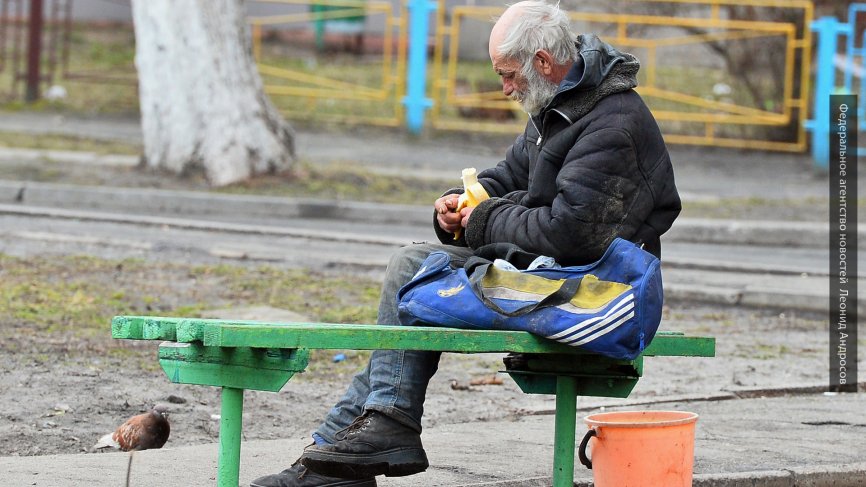 Под крылышко к России: украинцы семьями бегут из страны