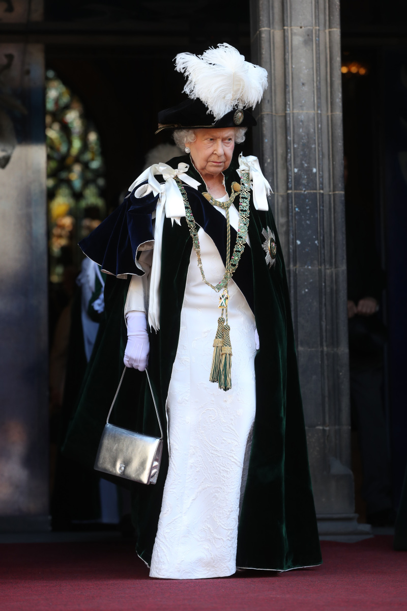 Королева Англии Елизавета костюмы