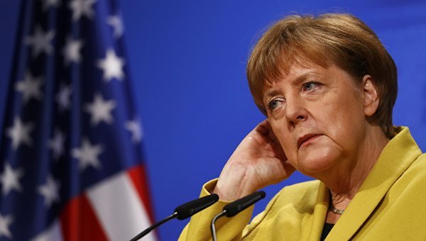 Меркель рассказала НАТО, как надо разговаривать с Россией Меркель рассказала НАТО, как надо разговаривать с Россией