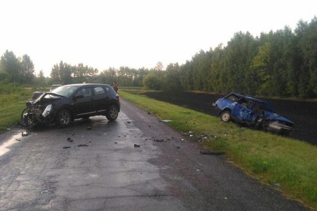ДТП под Кирсановом: местные водители не поделили дорогу