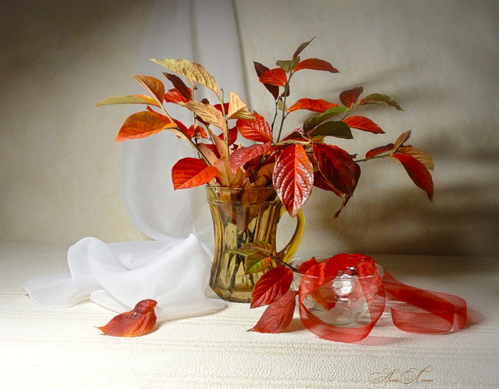 Я соберу букет осенних листьев,